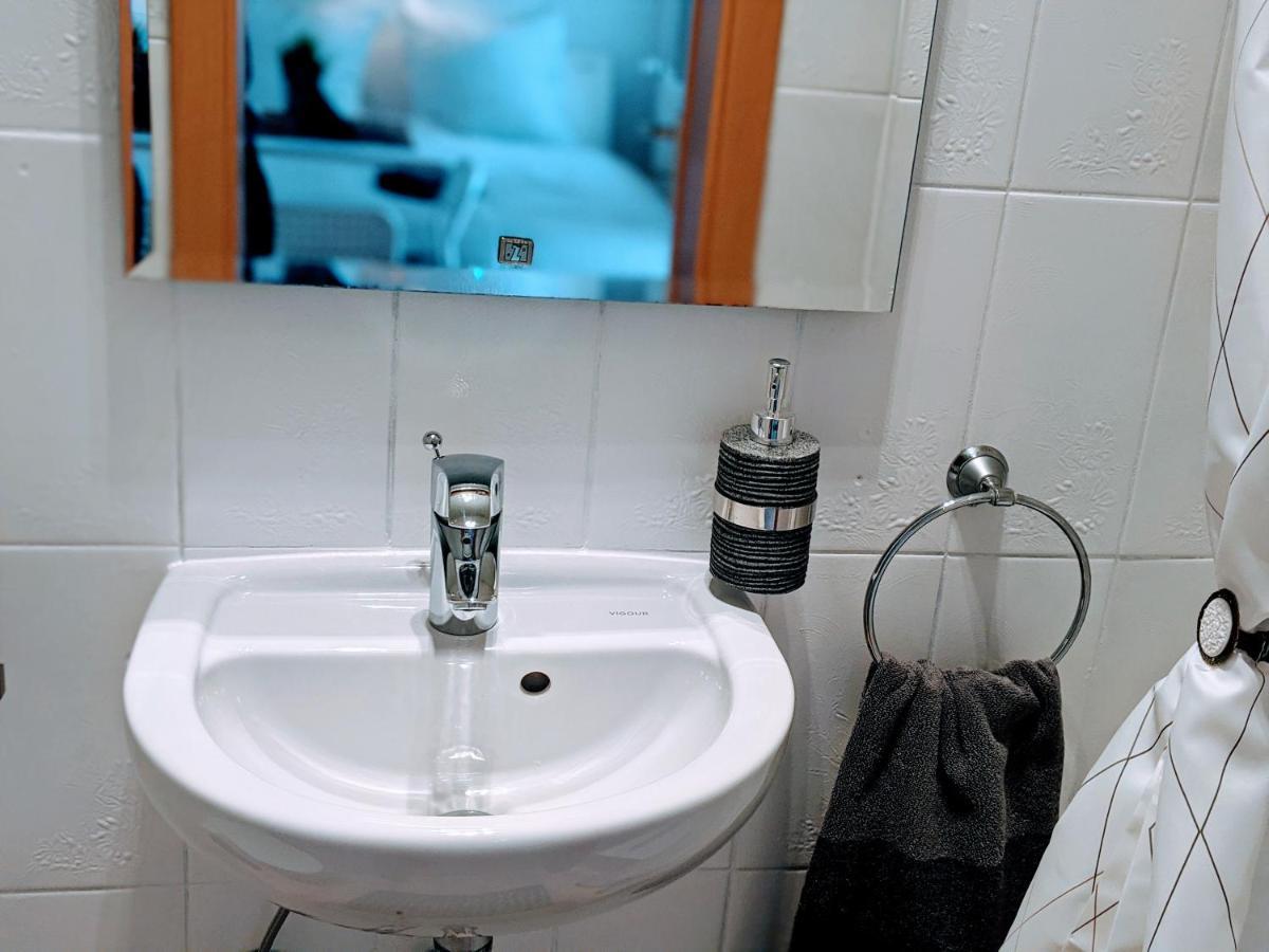 Lenastay L Tiny Apartment - Innenstadt ไคเซอร์สเลาเทิร์น ภายนอก รูปภาพ